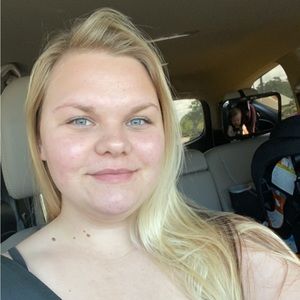 Meet your Posher, Krista